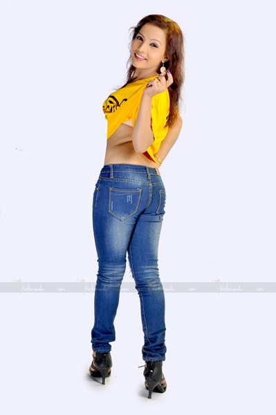 Aliza Katuwal – Gallery 25